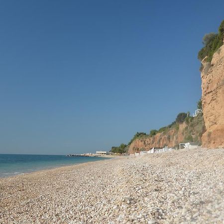Вилла Leonardo Casa Vacanze Маттината Экстерьер фото