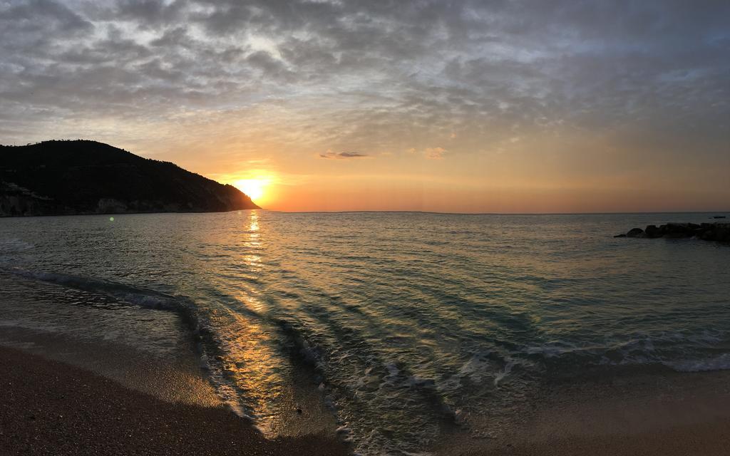 Вилла Leonardo Casa Vacanze Маттината Экстерьер фото